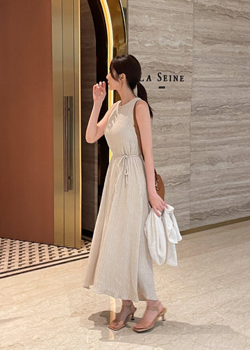 Lapid Pleats Sleeveless Long One Piece (Strap set)